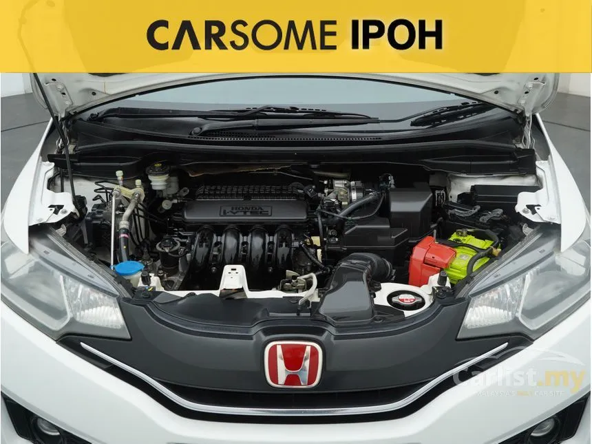 2014 Honda Jazz V Hatchback