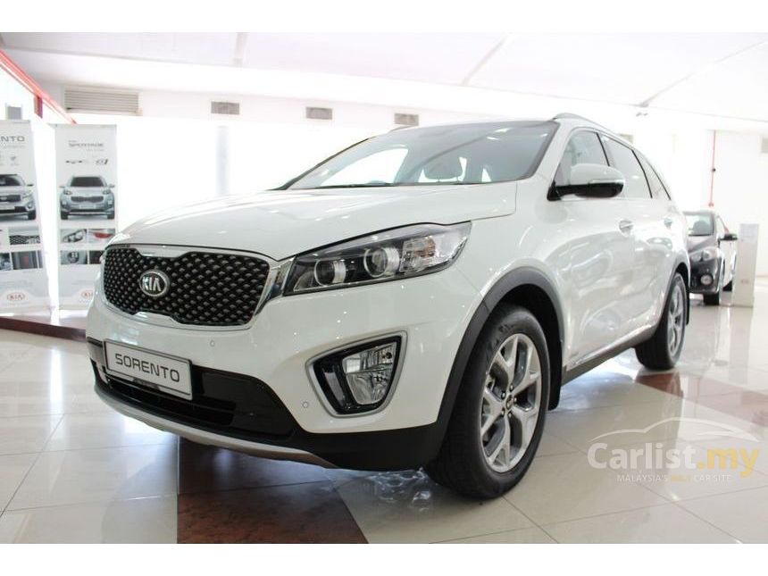 White Kia Sorento