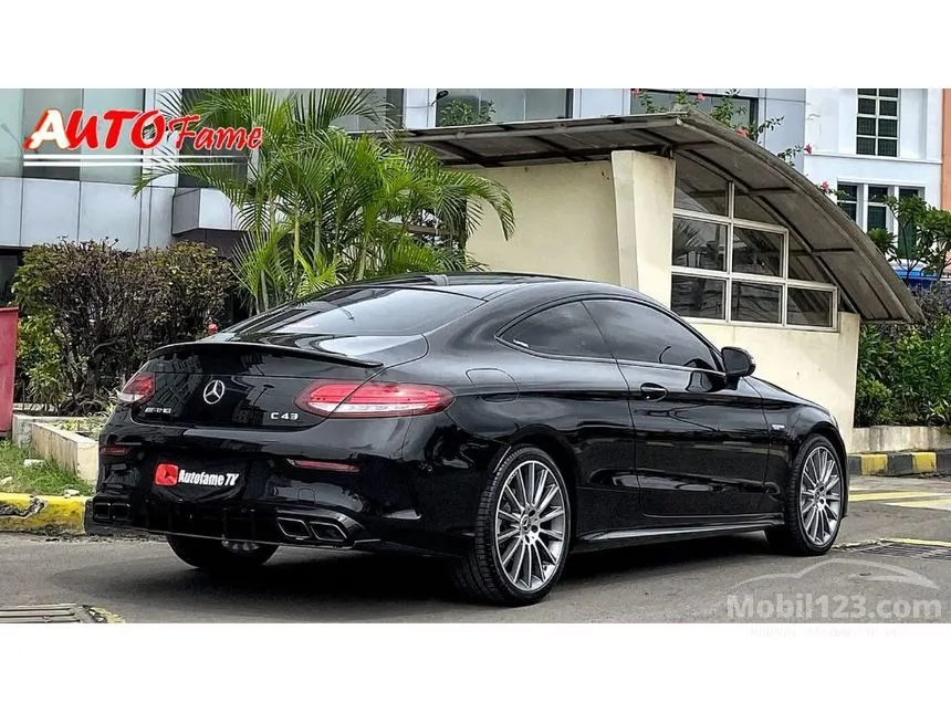 2017 Mercedes-Benz C300 AMG Coupe Coupe