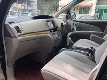 2006 Toyota Estima 2.4 MPV