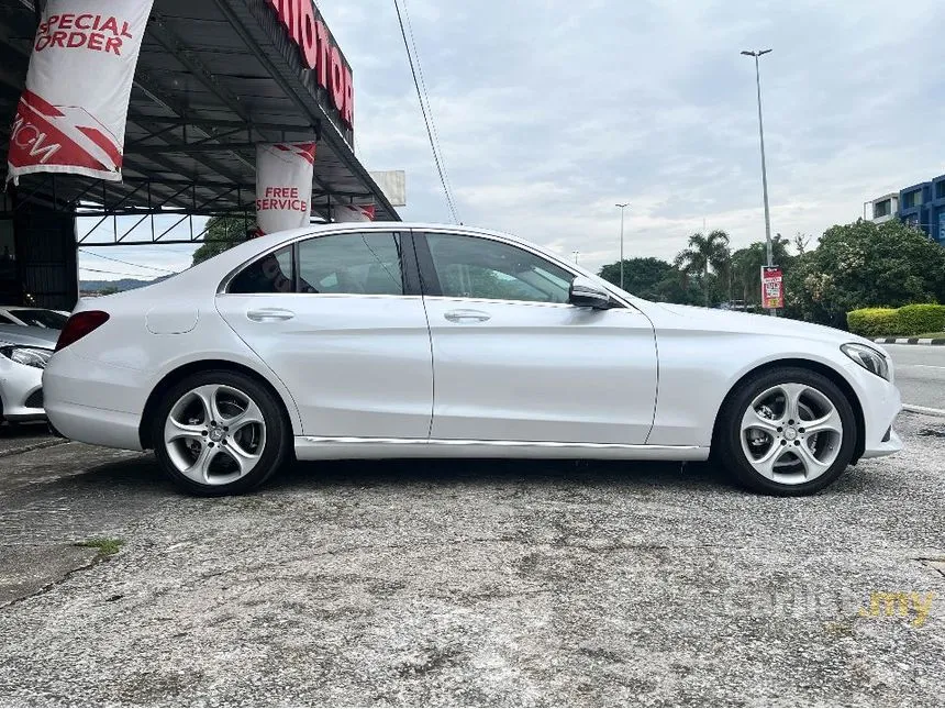 2016 Mercedes-Benz C200 Avantgarde Sedan