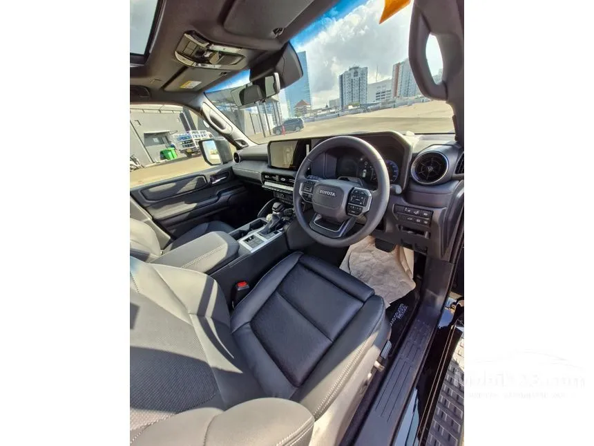 2025 Toyota Land Cruiser Prado Kakadu SUV