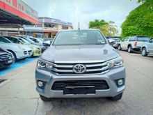 2017 Toyota Hilux 2.8 G Pickup Truck
