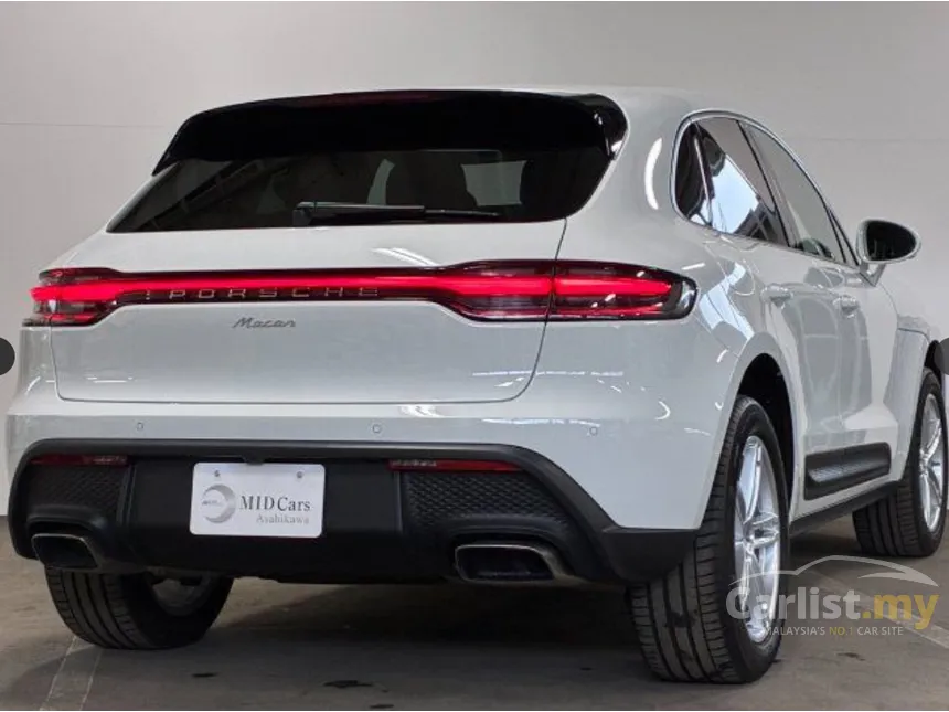 2022 Porsche Macan SUV