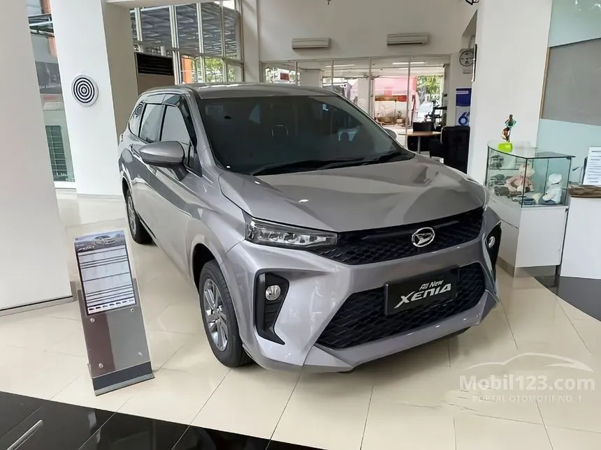 Jual Mobil Daihatsu Xenia 2024 R 1.3 di DKI Jakarta Automatic MPV Abu