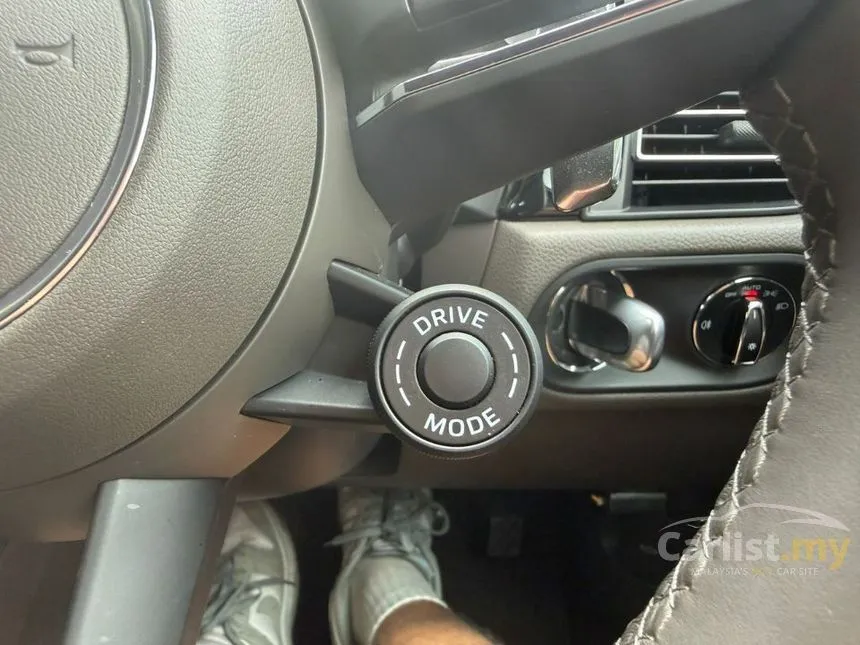 2021 Porsche Macan SUV