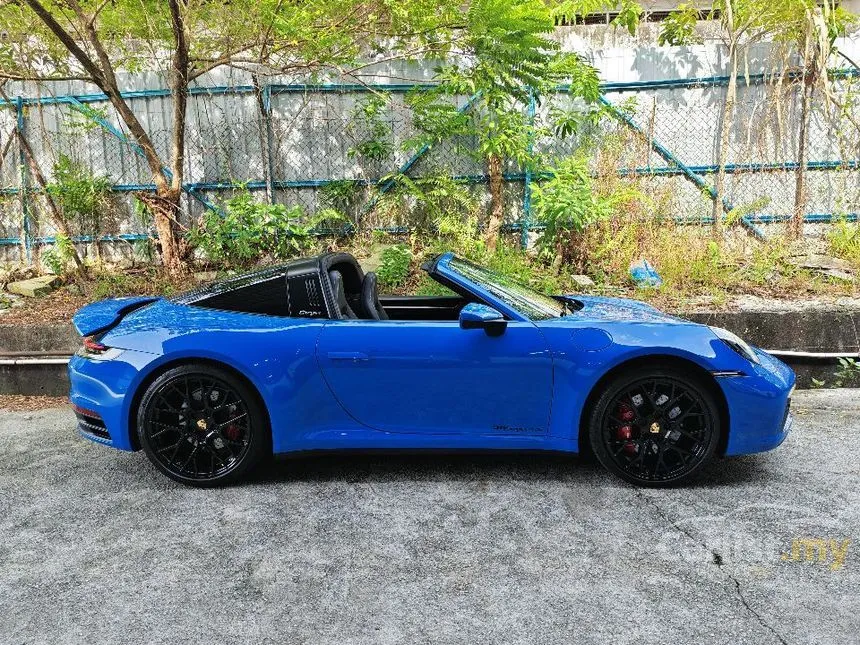 2021 Porsche 911 Targa 4S Heritage Design Edition Convertible