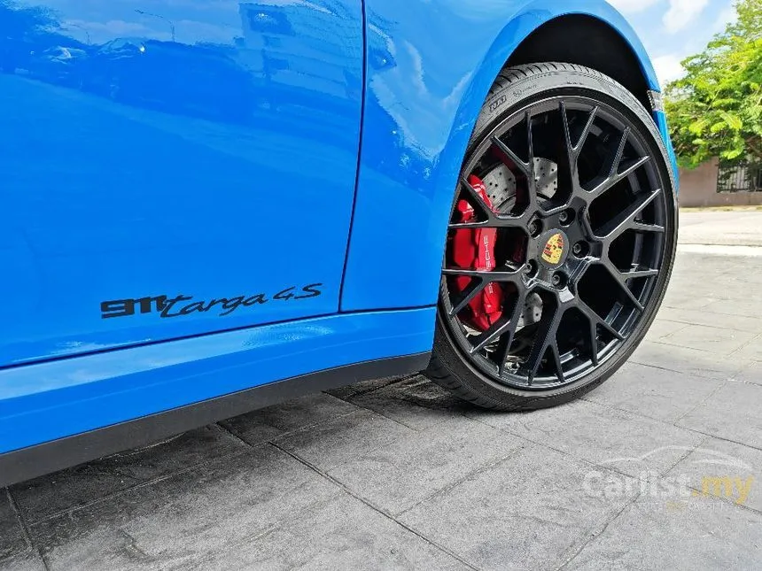 2021 Porsche 911 Targa 4S Heritage Design Edition Convertible