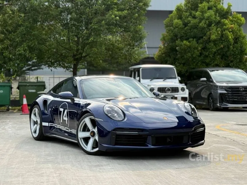2025 Porsche 911 Carrera Coupe