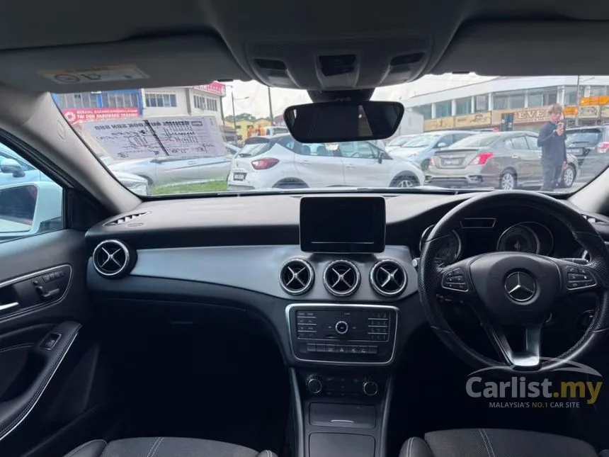 2015 Mercedes-Benz GLA200 SUV