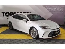2025 Toyota Camry 2.5 V Sedan