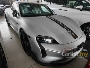 2025 Porsche Taycan Turbo GT Weissach Package Sedan