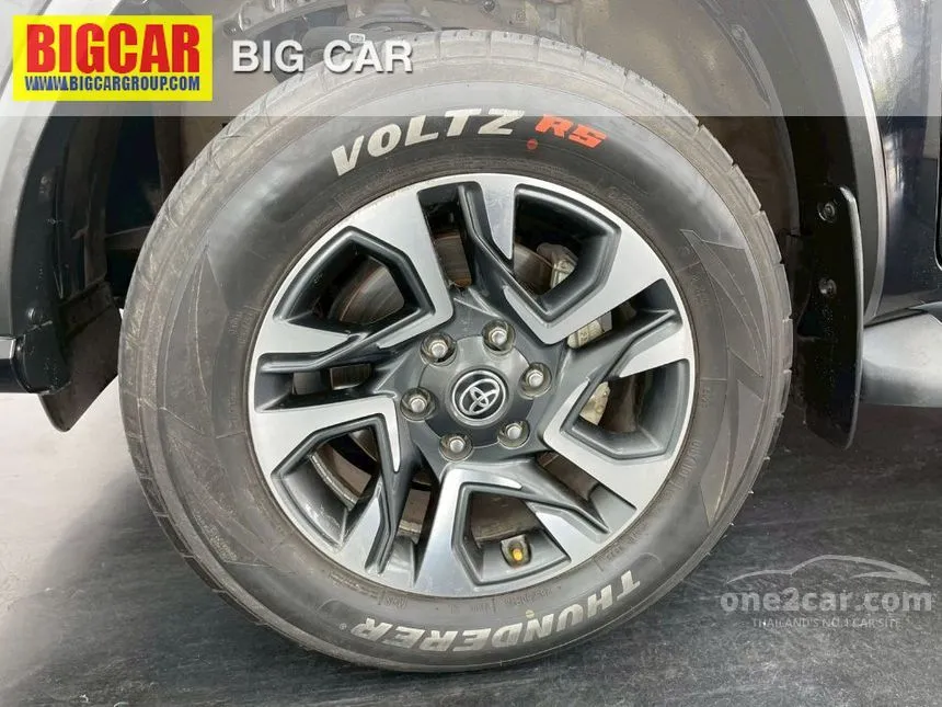 2022 Toyota FORTUNER Leader V SUV