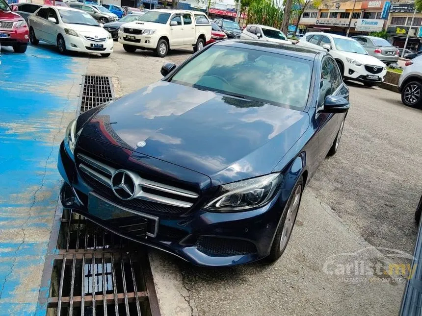 2015 Mercedes-Benz C200 Avantgarde Sedan