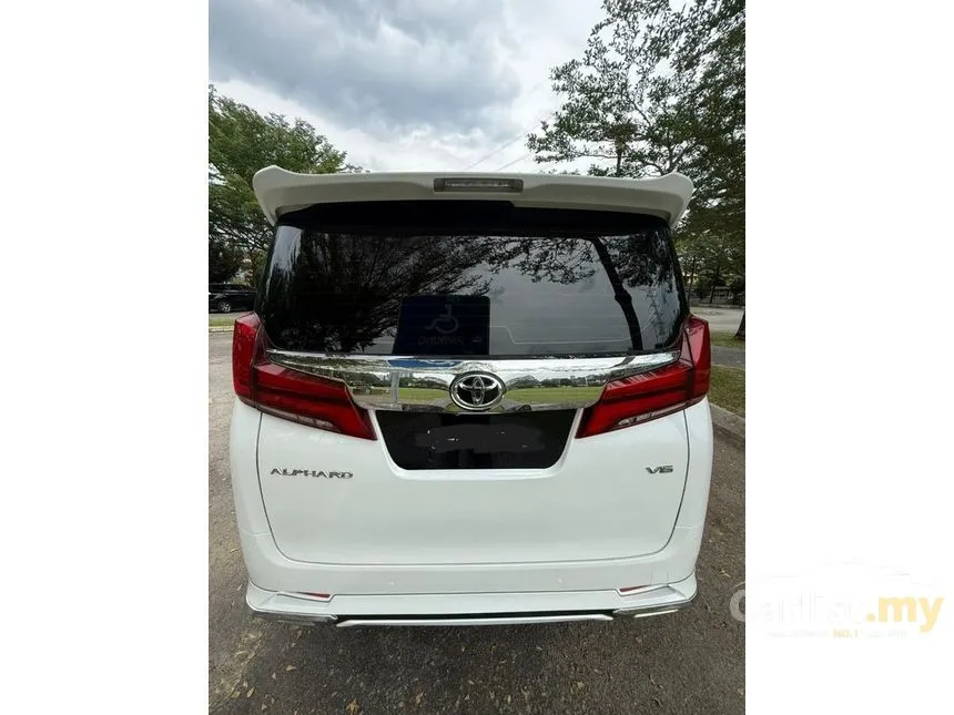 2018 Toyota Alphard Executive Lounge MPV