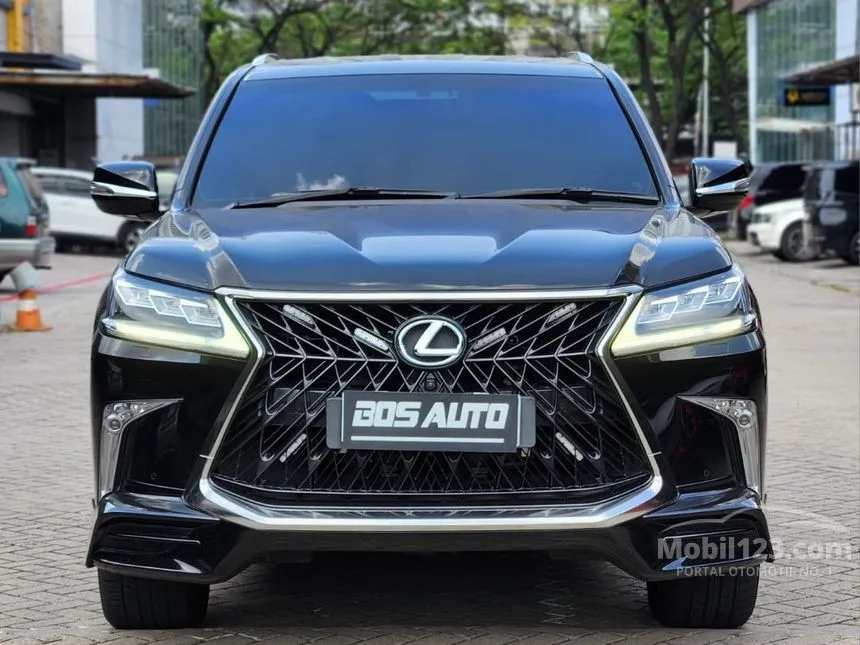 Jual Mobil Lexus LX570 2019 Sport 5.7 di DKI Jakarta Automatic SUV Hitam Rp 2.200.000.000