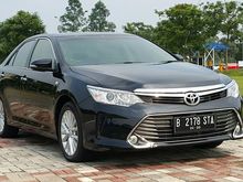 Toyota Camry 2.5 V At 2015