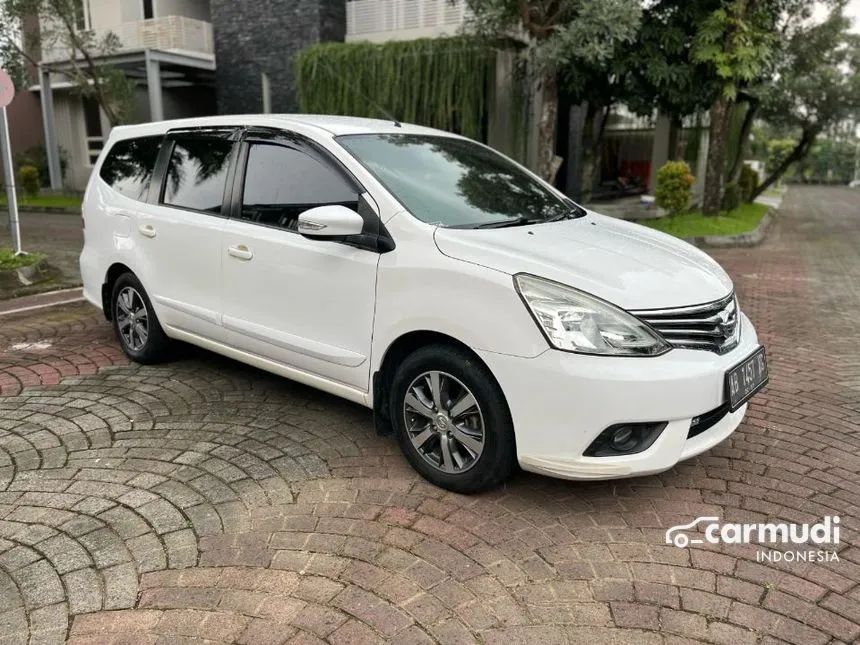 Jual Mobil Nissan Grand Livina 2016 XV 1.5 di Yogyakarta Automatic MPV Putih Rp 120.000.000