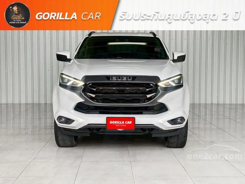 2023 Isuzu MU-X Ultimate SUV