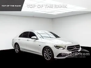 2022 Mercedes-Benz E300 2.0 e Avantgarde Sedan