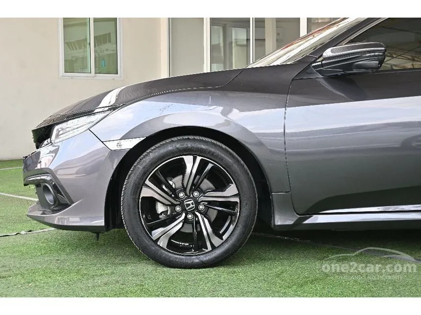 2019 Honda CIVIC Turbo RS Sedan