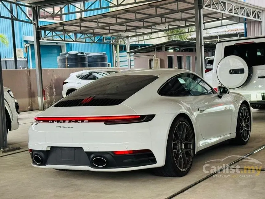 2021 Porsche 911 Carrera 4 GTS Coupe