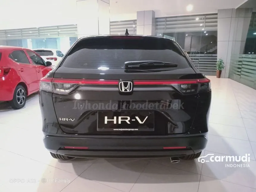 2024 Honda HR-V S SUV