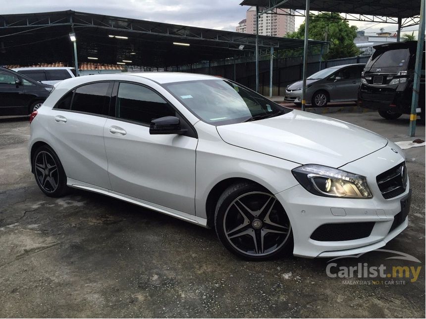 Mercedes-Benz A180 2013 1.6 in Kuala Lumpur Automatic Hatchback White