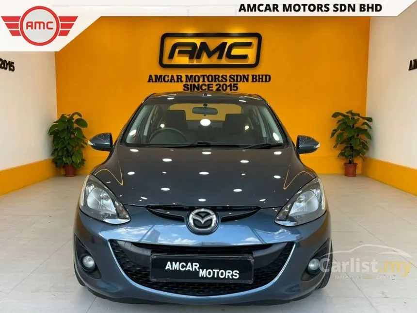 2010 Mazda 2 V Sedan