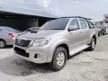 Used 2010 Toyota Hilux 3.04 null null FREE TINTED