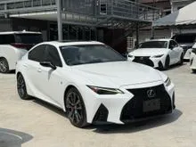 2022 Lexus IS 300 2.0 F Sport ( Mode Glitter ) Full Spec Sunroof / 360 / BSM OFFER