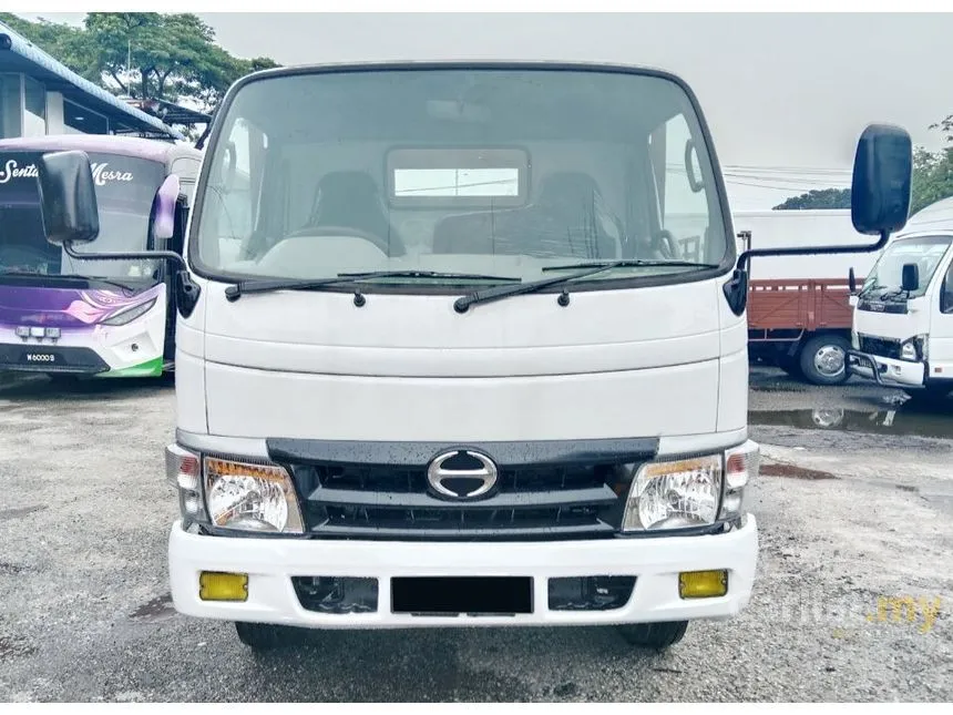2012 Hino 300 Series WU302 ECO TURBO - WU302R-HKMLHD3 Lorry