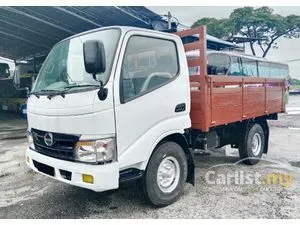 2012 Hino 300 Series 4.0 WU302 ECO TURBO - WU302R-HKMLHD3 Lorry