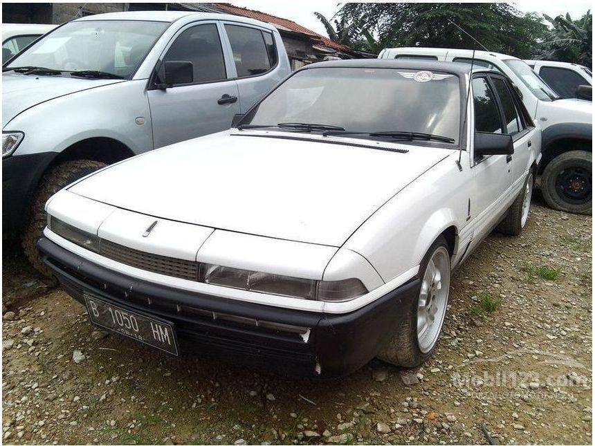 Jual Mobil  Holden Calais 1987 V6 3 0 3 0 di Jawa  Barat  