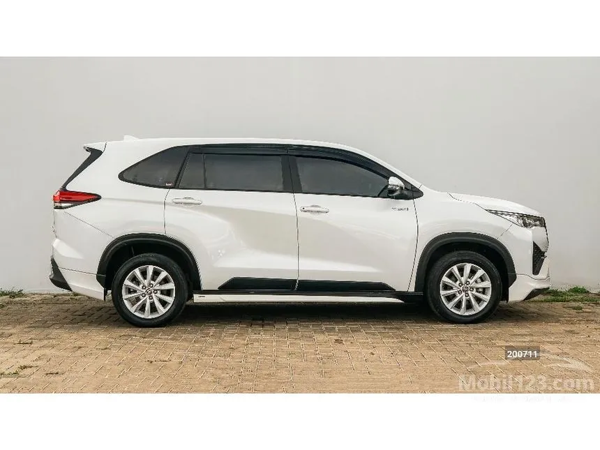 2024 Toyota Kijang Innova Zenix V HV (Non Premium Color) MPV