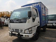 2013 Isuzu NKR 2.8 Lorry (M)