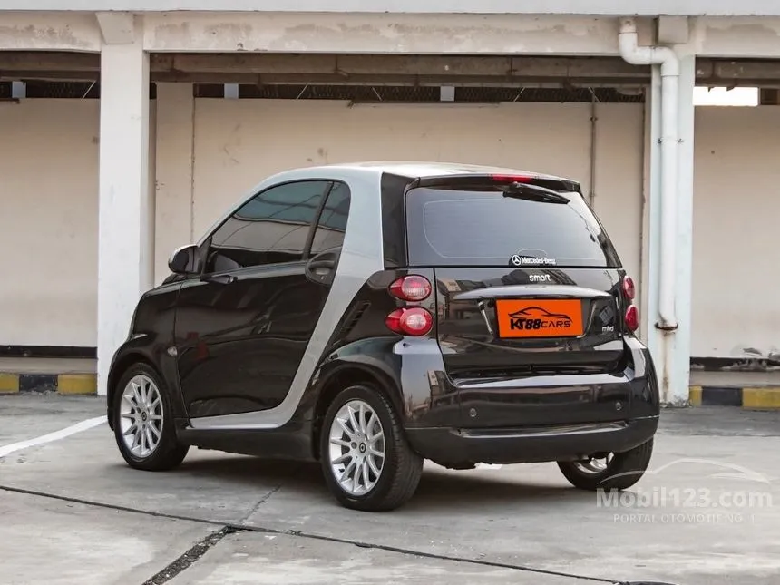 2010 smart fortwo Pure Coupe