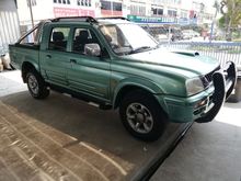 2004 Mitsubishi Storm 2.5 L200 GLS Pickup Truck
