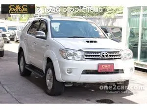 2011 Toyota FORTUNER 3.0 V SUV