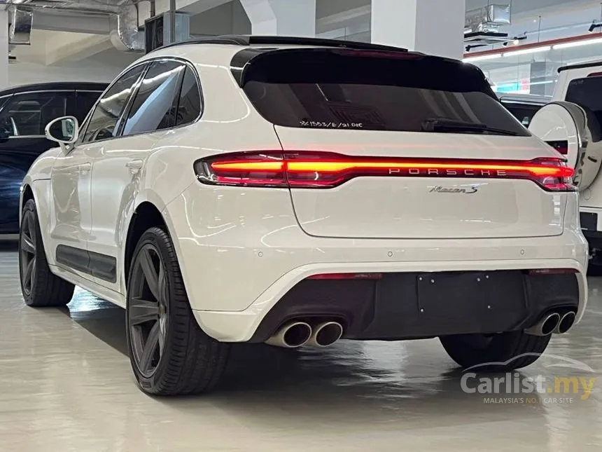 2021 Porsche Macan Turbo SUV