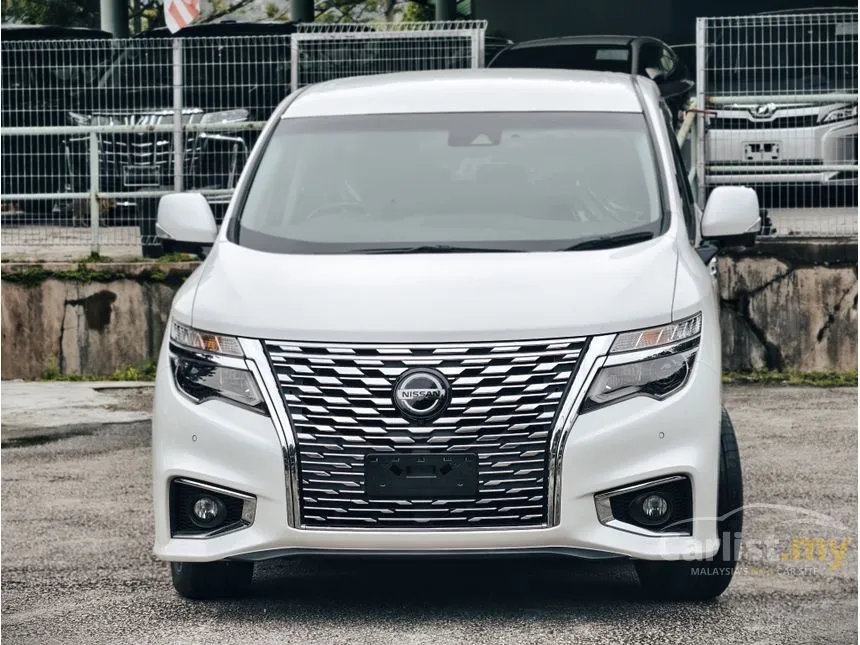 2021 Nissan Elgrand High-Way Star Urban Chrome MPV