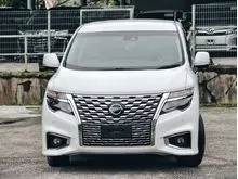 Nissan Elgrand 2.5 High-Way Star S New Face Lift