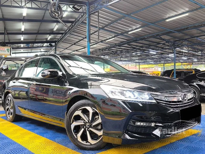 2018 Honda Accord VTi-L Sedan