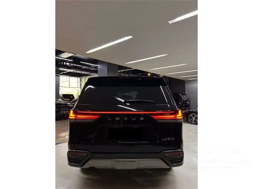 2022 Lexus LX 600 VIP SUV