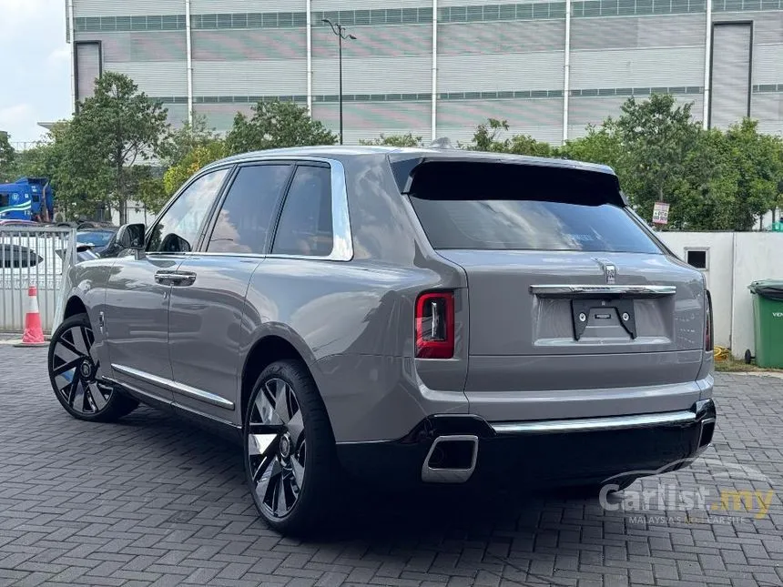 2025 Rolls-Royce Phantom Series II Sedan