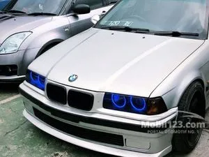 1997 BMW 318i 1.8 E36 1.8 Manual Sedan