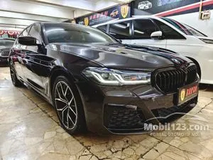 2023 BMW 520i 2.0 M Sport Sedan