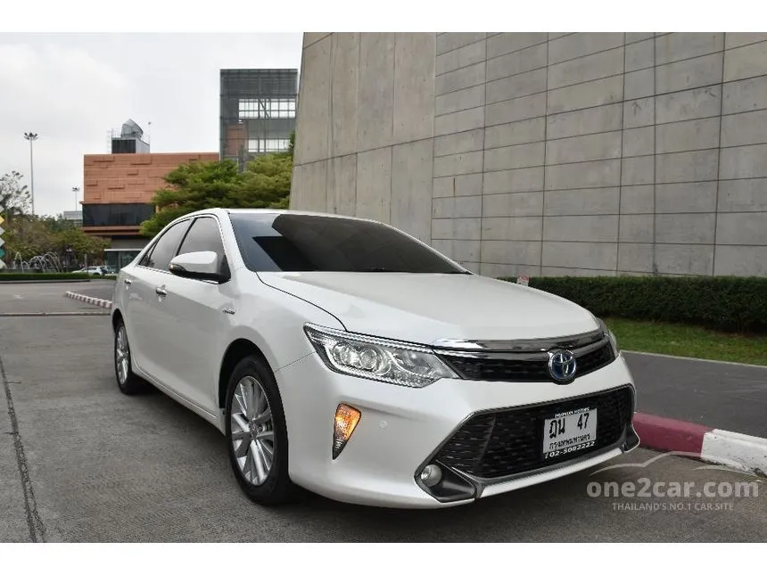 2016 Toyota CAMRY Hybrid Navi Sedan