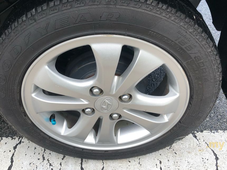 Hyundai i10 2012 Kappa Standard spec 1.2 in Johor Hyundai i10 2012 Kappa Standard spec 1.2 in Johor