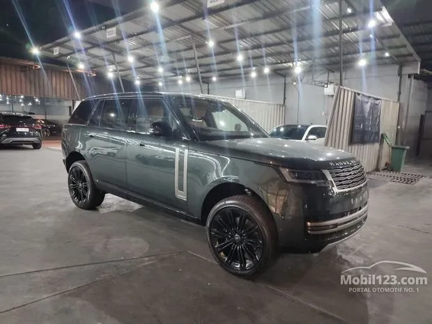 Jual Land Rover Range Rover P400 Vogue SE MHEV LWB 7 Seater Bekas di ...